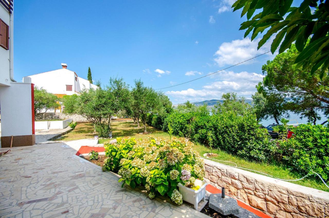 Apartments Tabak Трогир Экстерьер фото