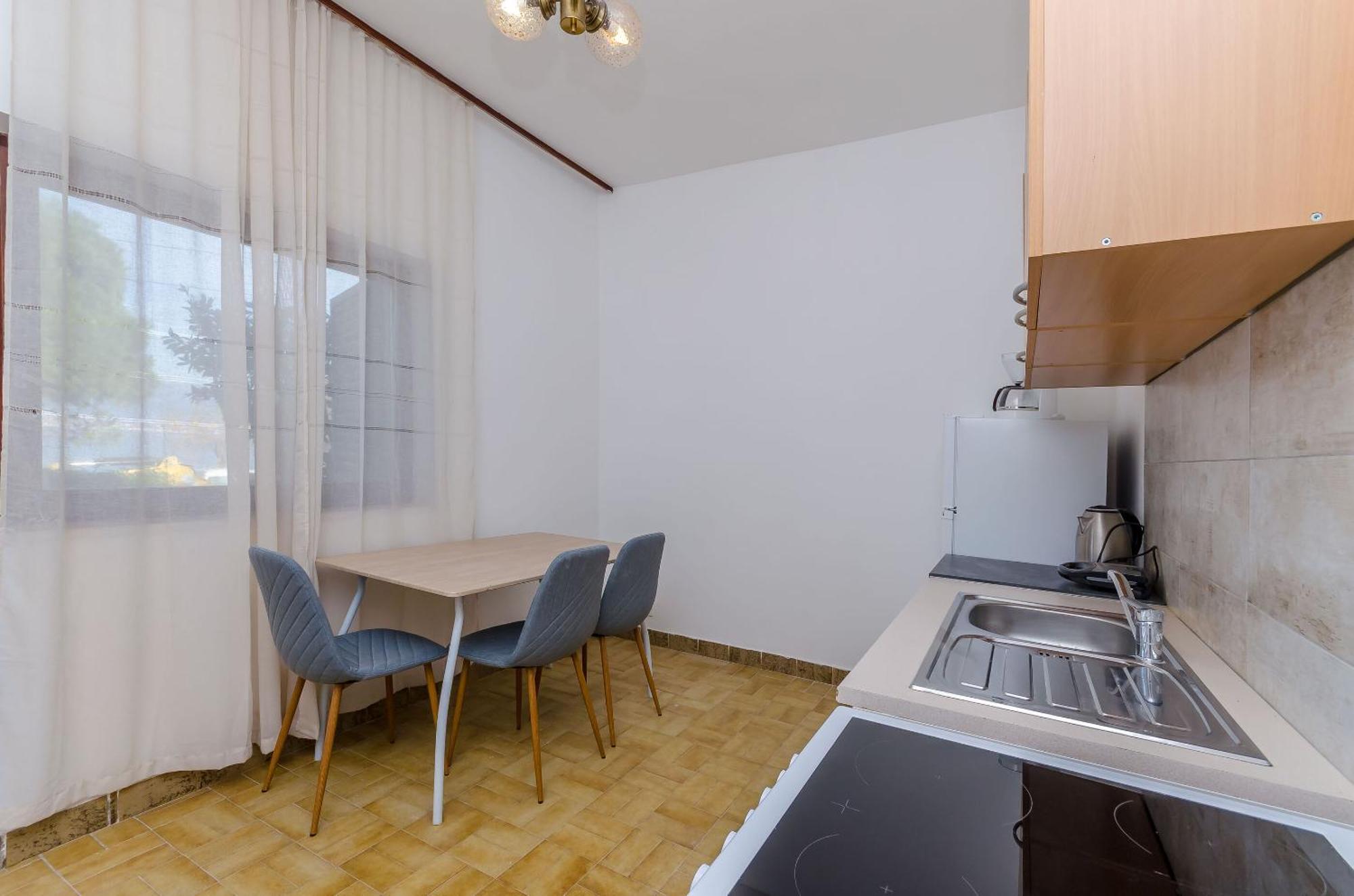 Apartments Tabak Трогир Экстерьер фото