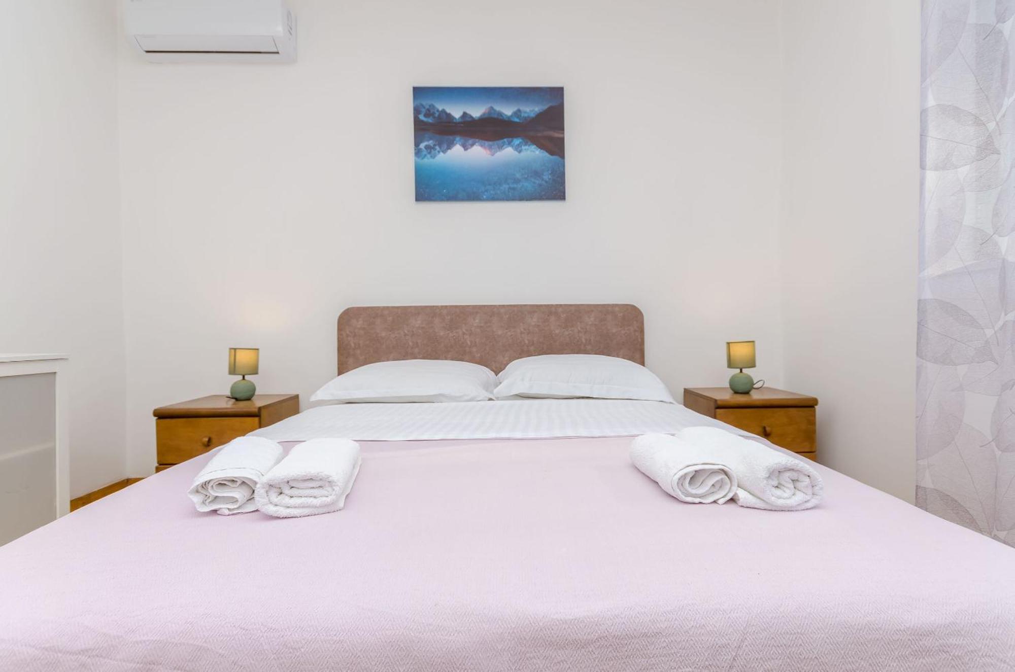 Apartments Tabak Трогир Экстерьер фото