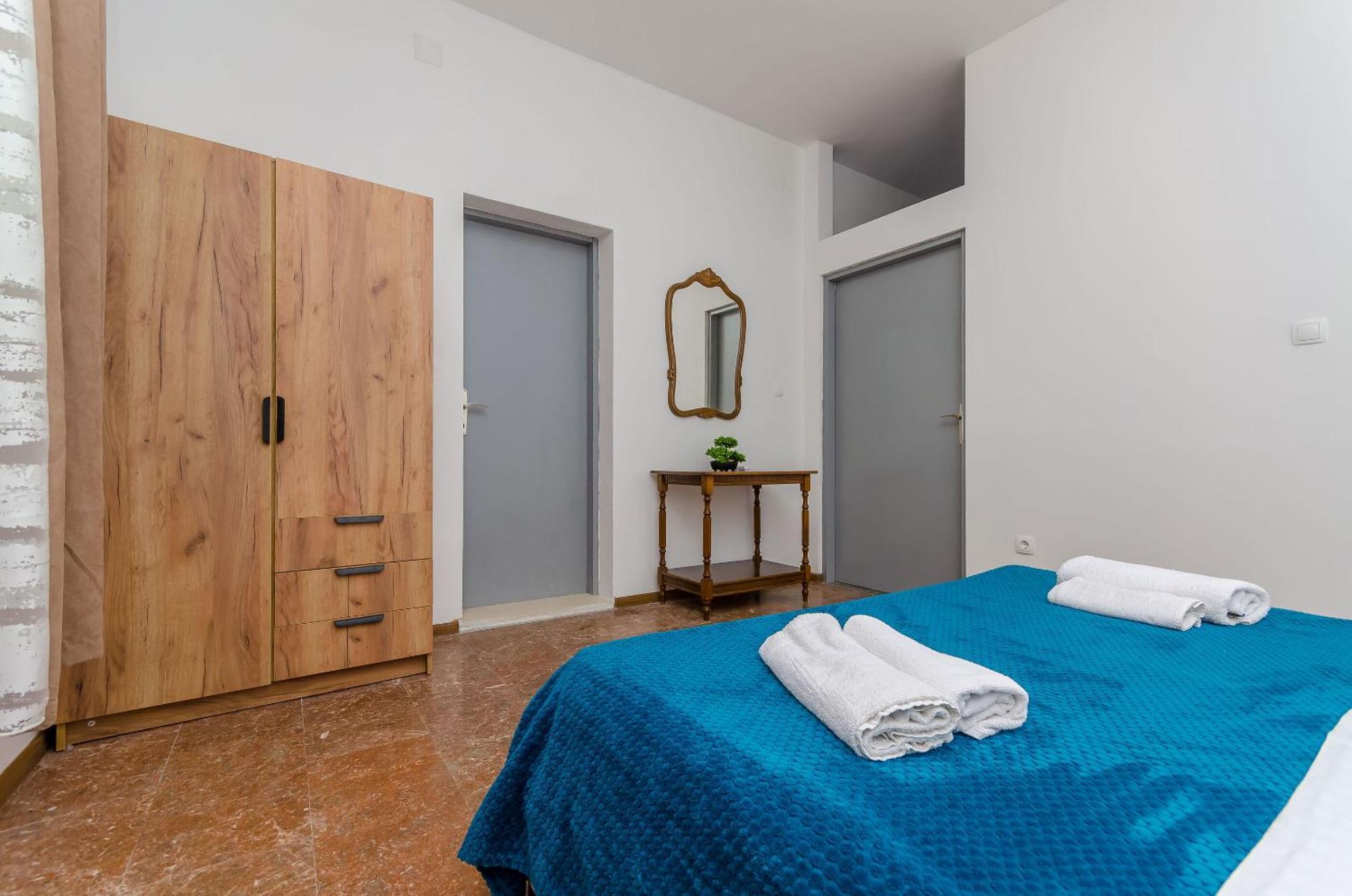 Apartments Tabak Трогир Экстерьер фото